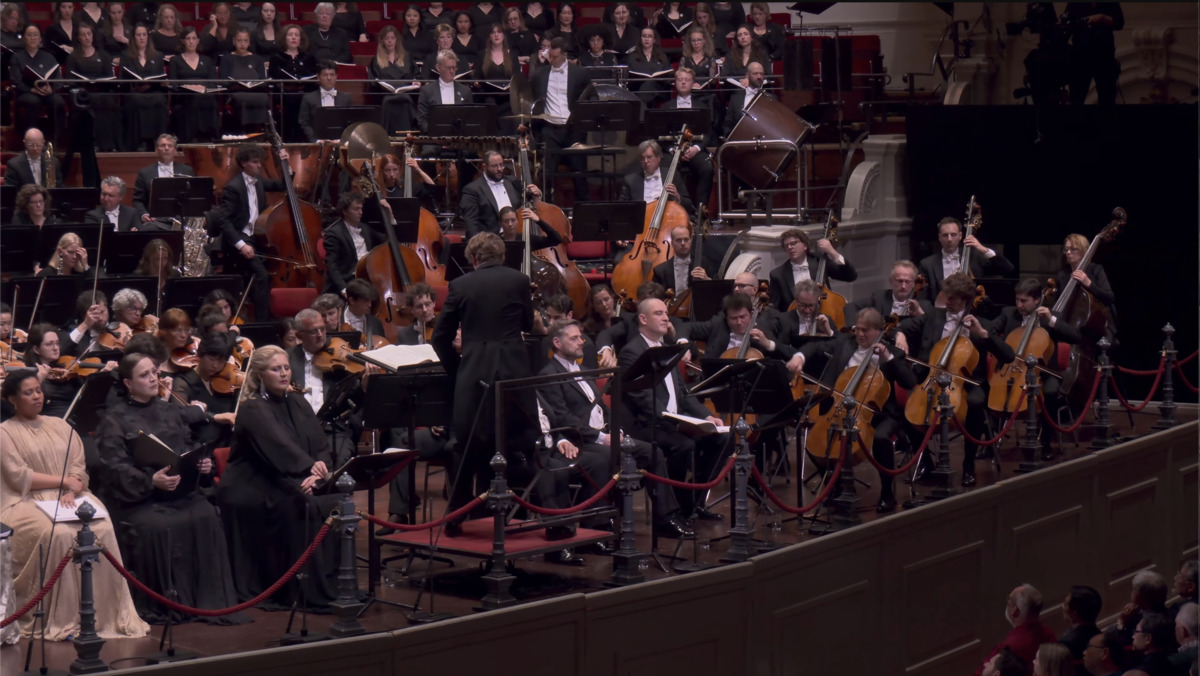 マーラー・フェスティバル2025からマケラ初のライヴ録音 コンセルト